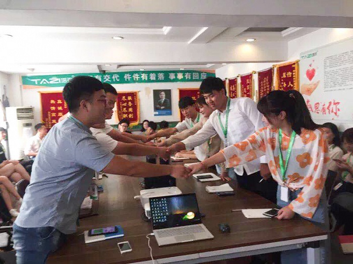 塔孜丨第一屆辯論賽——唇槍舌戰(zhàn)，言思角逐，巔峰對(duì)決！